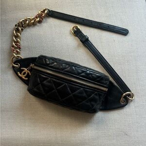 ❗️SOLD❗️Chanel Black Quilted Leather belt waist Bag